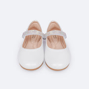 Sapato Infantil Feminino Pampili Angel Tira de Strass Verniz Branco - frente do sapato com strass