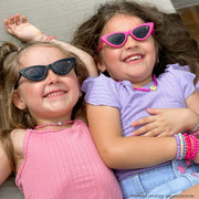 Óculos de Sol Infantil KidSplash! Proteção UV Gatinho Pink - foto nas meninas