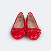 Sapatilha Infantil Super Fofura Matelassê Verniz Vermelho - frente da sapatilha com laço