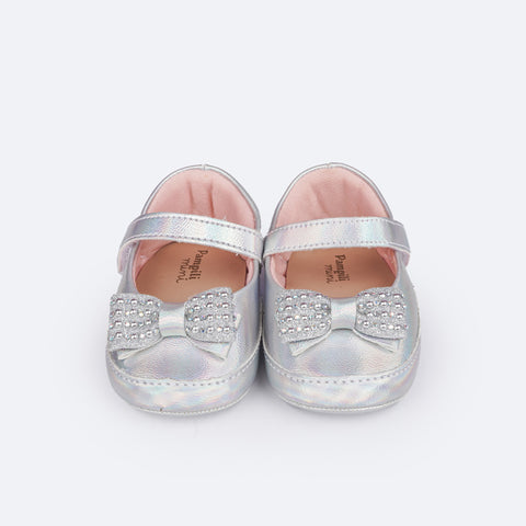 Sapato de Bebê Pampili Nina Laço Glitter e Tachas Prata - frente do sapato com tachas no laço