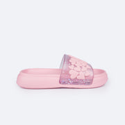 Chinelo Slide Infantil Pampili Fly Glee Corações Rosa - lateral do chinelo de plástico