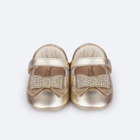 Sapato de Bebê Pampili Nina Momentos Especiais Laço Strass Dourado - frente do sapatinho com laço