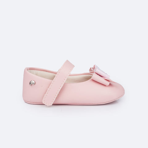 Sapato de Bebê Pampili Nina Momentos Especiais Laço Strass Rosa Glacê - lateral do sapato de bebe com velcro