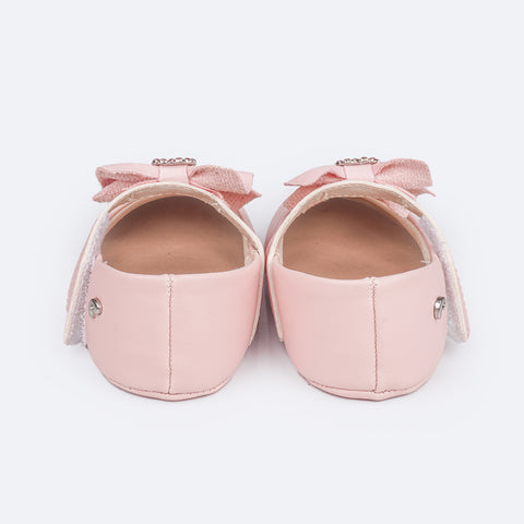 Sapato de Bebê Pampili Nina Laço Coração de Strass Rosa Glacê - traseira do sapto de bebê confortável