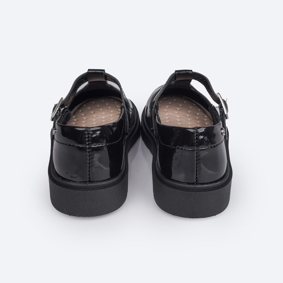 Sapato Infantil Pampili Tifany Verniz Preto- traseira do sapato