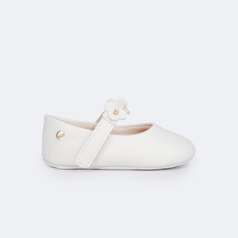 Sapato de Bebê Pampili Nina Flores Branco - lateral do sapato com velcro