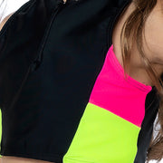 Biquíni Infantil Top Cropped Viva Flor Recortes Neon Preto  - lateral do biquini com recortes colorido