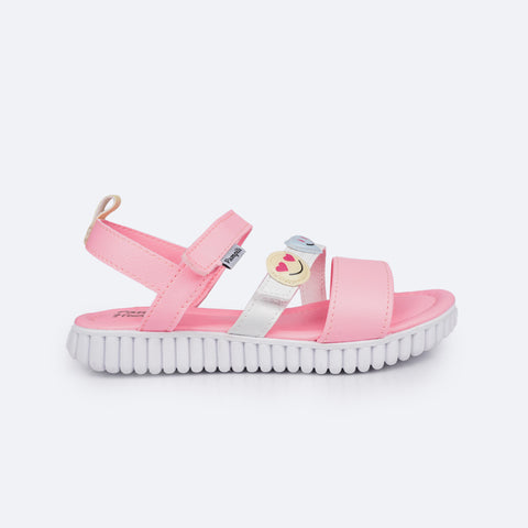 Sandália Papete Infantil Candy Emojis Rosa e Branca - lateral da sandália com velcro