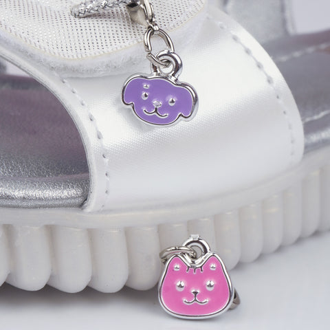 Sandália Infantil Feminina Candy Pets com Pingente Prata