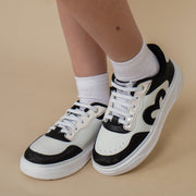 Tênis Infantil Pampili XP24 Coração Icônico Branco com Preto