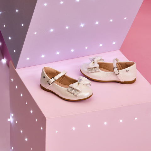Sapato Infantil Pampili Bailarina com Strass Perolado Branco