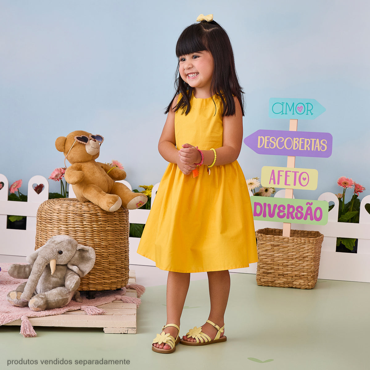 Sandália Infantil Feminina Pampili Maitê Mini com Flor Amarela