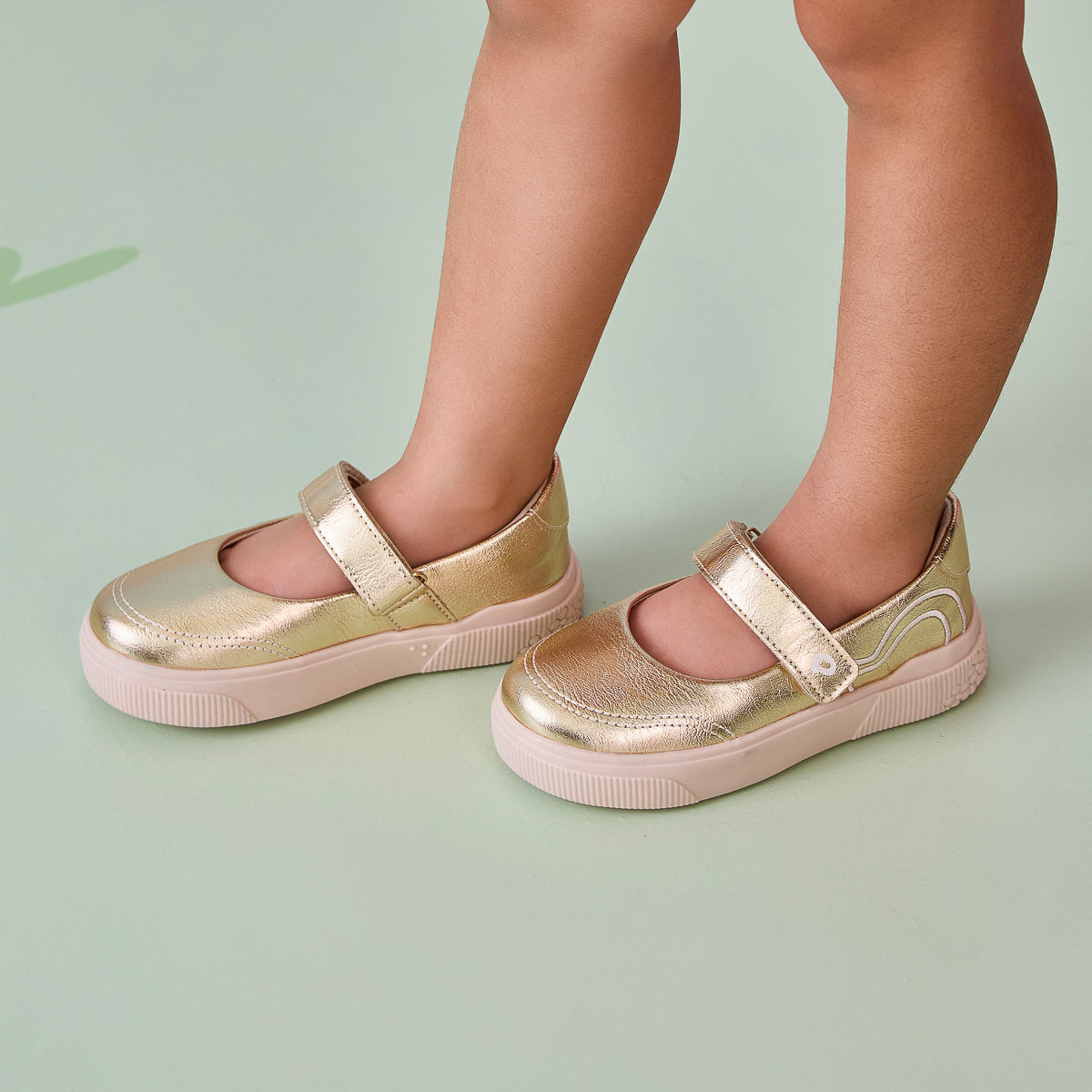 Tênis Infantil Feminino Pampili Mini Yumi Dourado