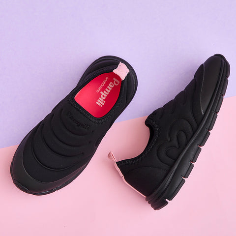 Tênis Calce Fácil Infantil Pampili Gabby Coração Icônico Preto