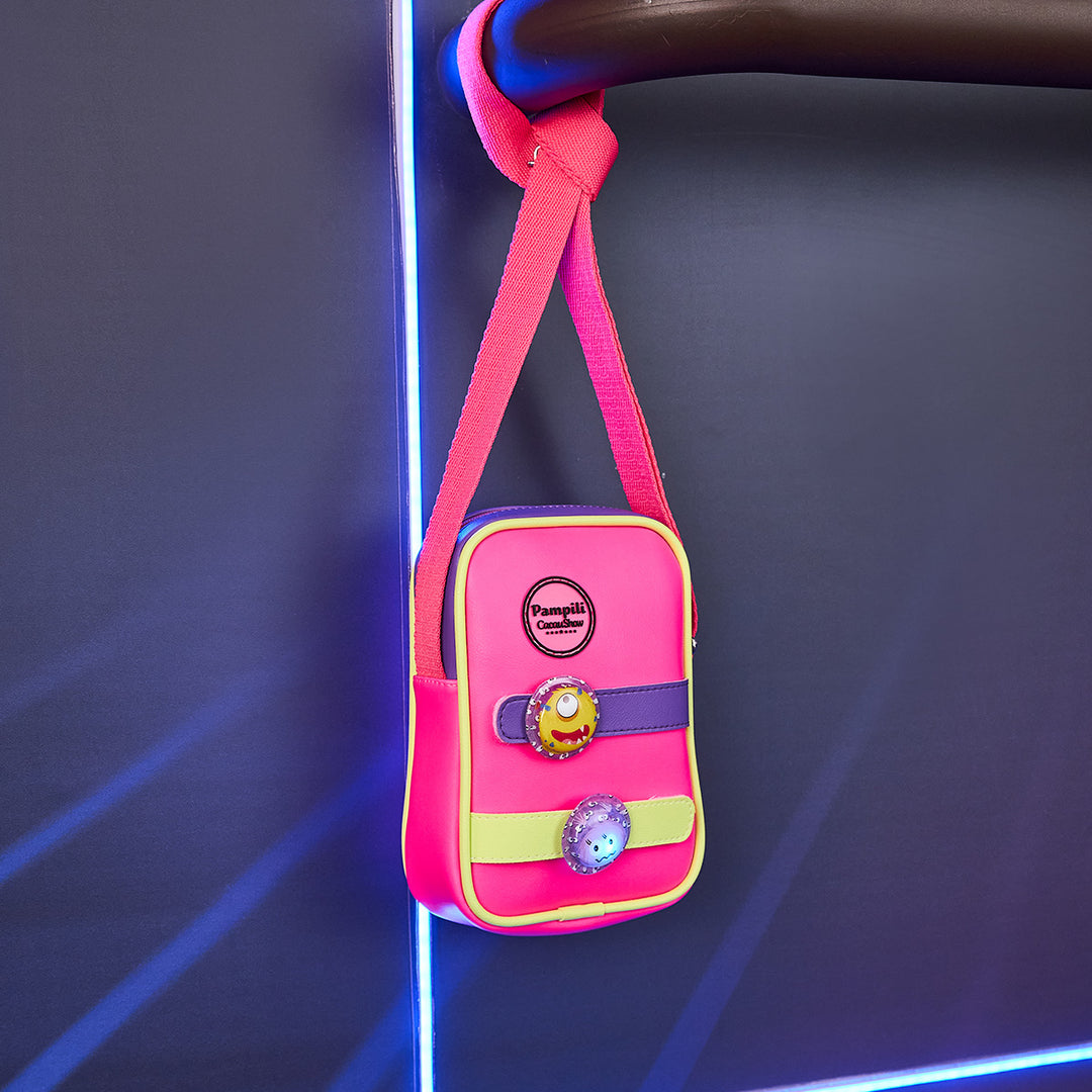 Bolsa de Led Pampili Chocomonstros Cacau Show Pink Colorida