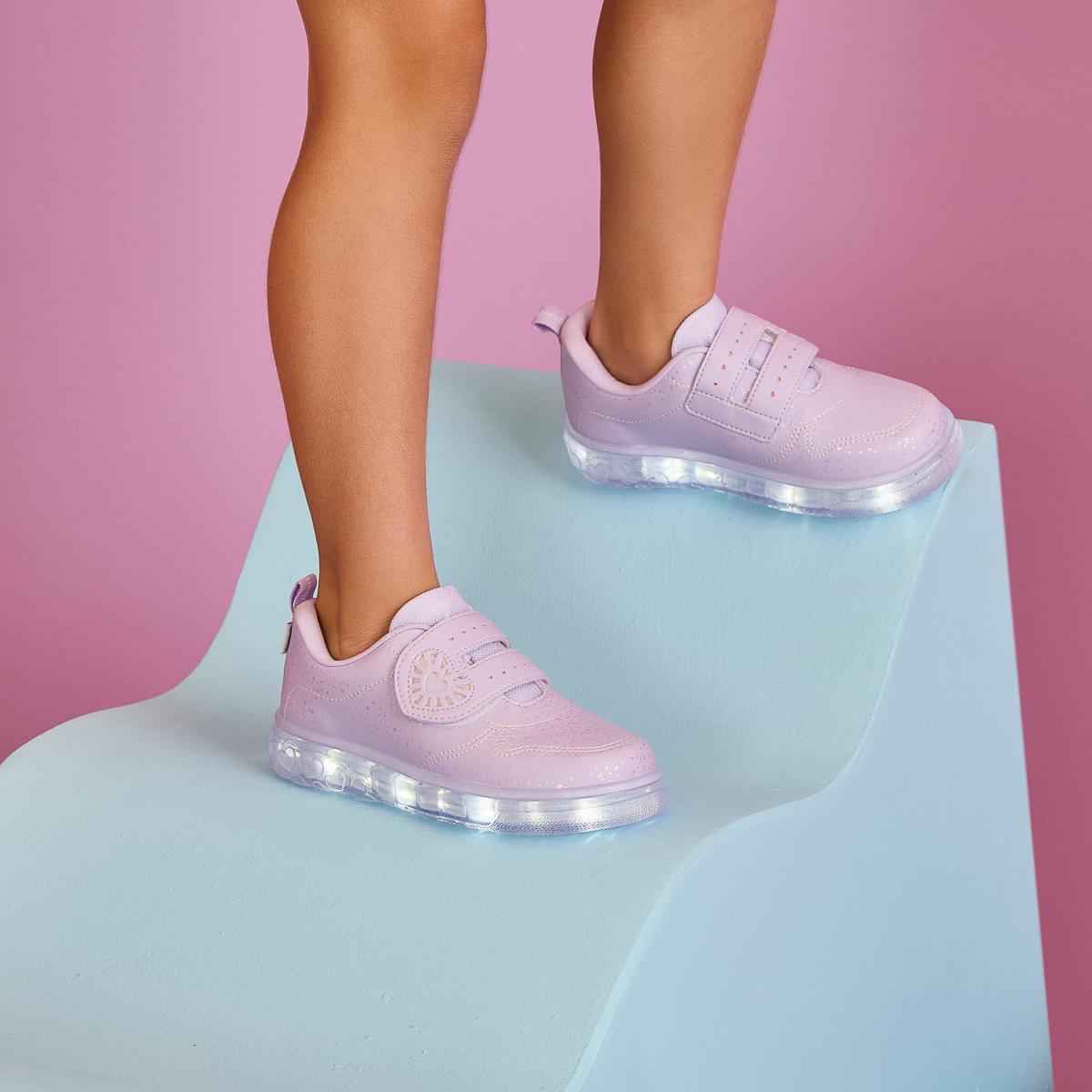 Tênis de Led Infantil Pampili Sneaker Luz Coração Holográfico Lilás
