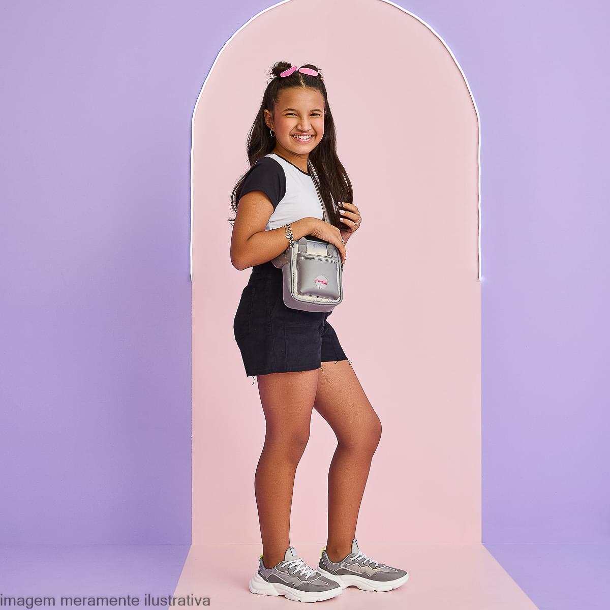 Camiseta Infantil Feminina Fashion Branca e Preta