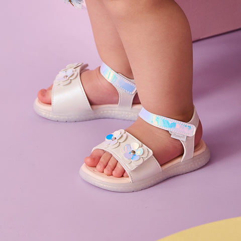 Sandália Infantil Pampili Bia Flores Holográficas Branca