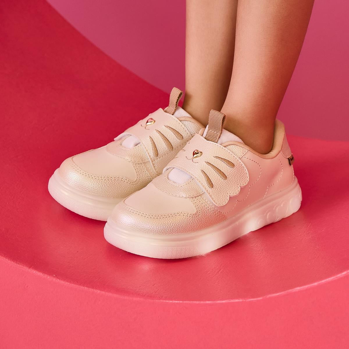 Tênis de Led Infantil Pampili Sneaker Luz Coelhinho Nude