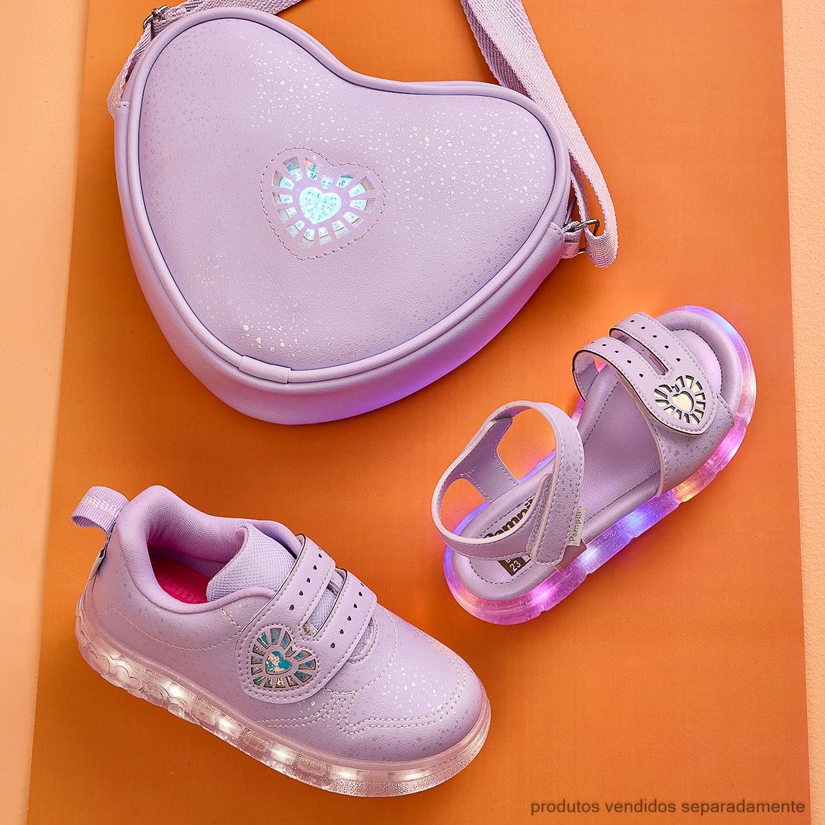 Sandália de Led Infantil Pampili Lulli Coração Holográfico Lilás