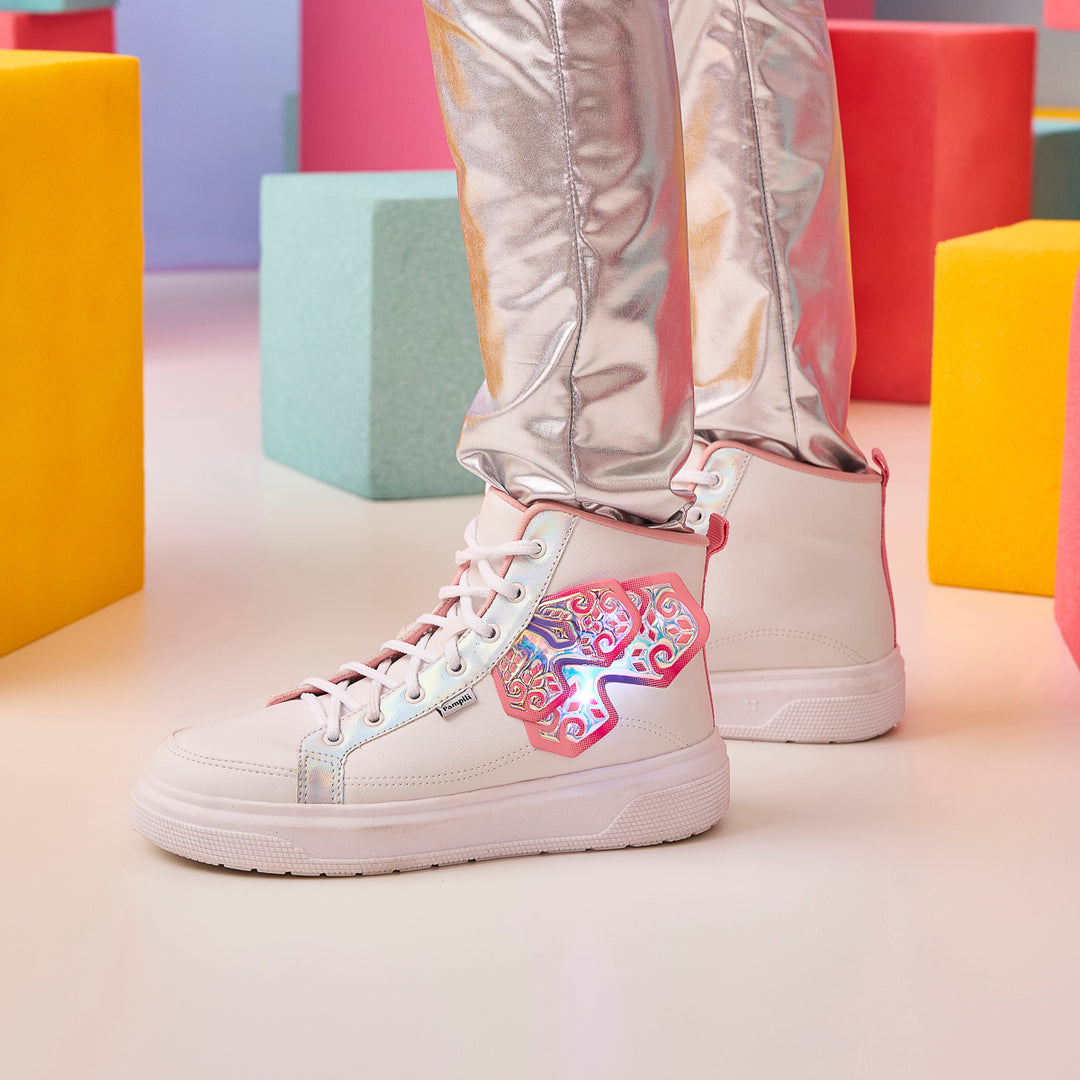 Tênis de Led Infantil Feminino Pampili XP24 Asa Cano Alto Branco