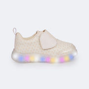 Tênis de Led Infantil Pampili Liz Luz com Estampa e Coração Glitter Nude - lateral do tênis de corações