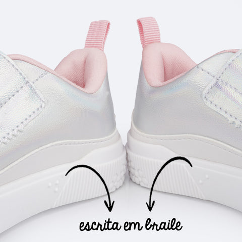 Tênis Infantil Feminino Pampili Yumi Velcro Duplo Prata Holográfico - tênis com escrita em braile