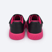 Tênis Infantil Feminino Pampili Bless Coração Comfy Preto e Pink - parte traseira do tênis para menina