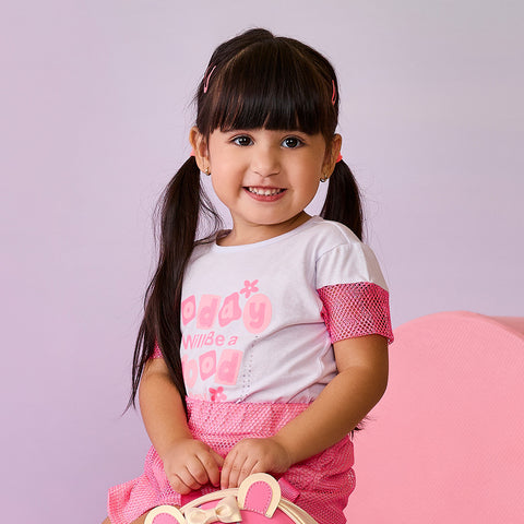 Camiseta Infantil Pampili Cute com Corações Telada Branca