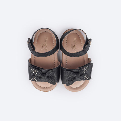 Sandália de Bebê Pampili Nana Laço Assimétrico Glitter e Strass Preta - superior da sandália com velcro