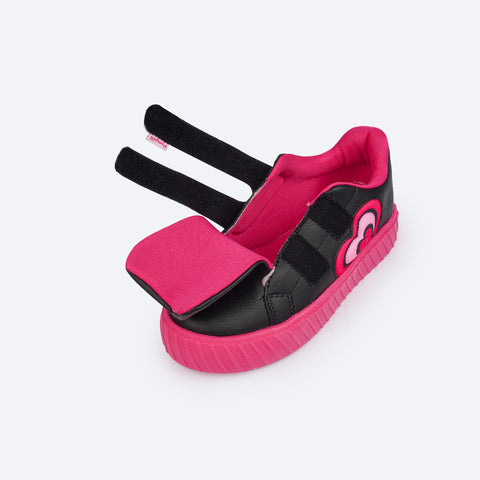 Tênis Infantil Feminino Pampili Bless Coração Comfy Preto e Pink - calce fácil do tênis infantil