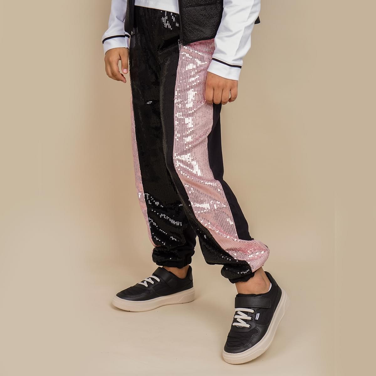 Calça Jogger Pampili Moletom Paetê Preta e Rosa