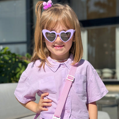 Óculos de Sol Infantil Flexível KidSplash! Proteção UV Coração Lilás - óculos na menina