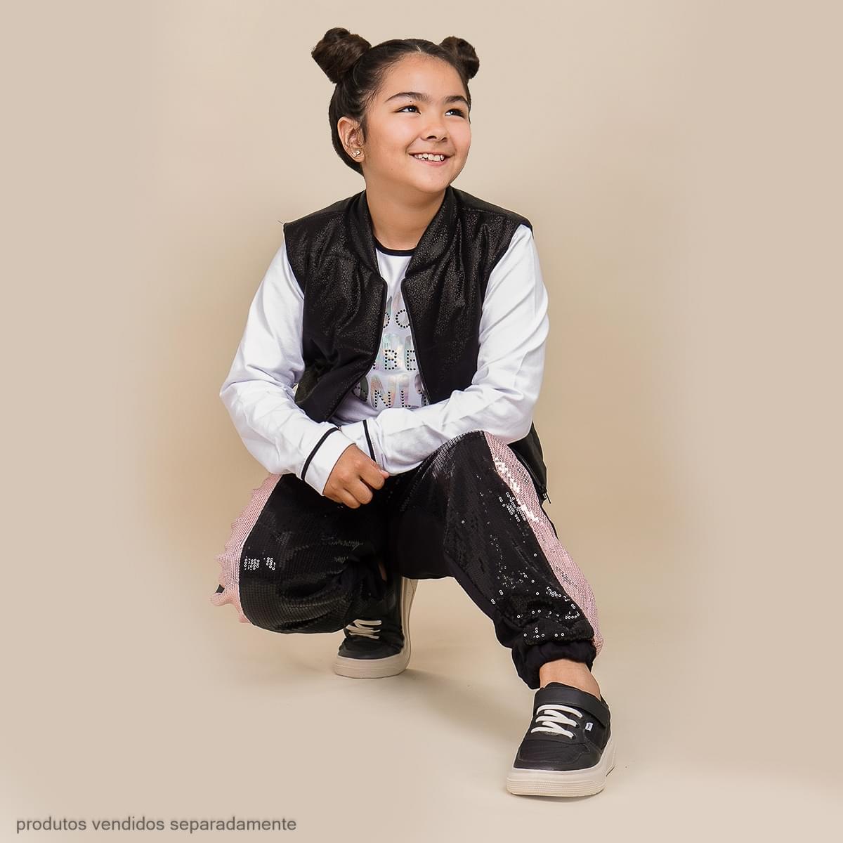 Calça Jogger Pampili Moletom Paetê Preta e Rosa