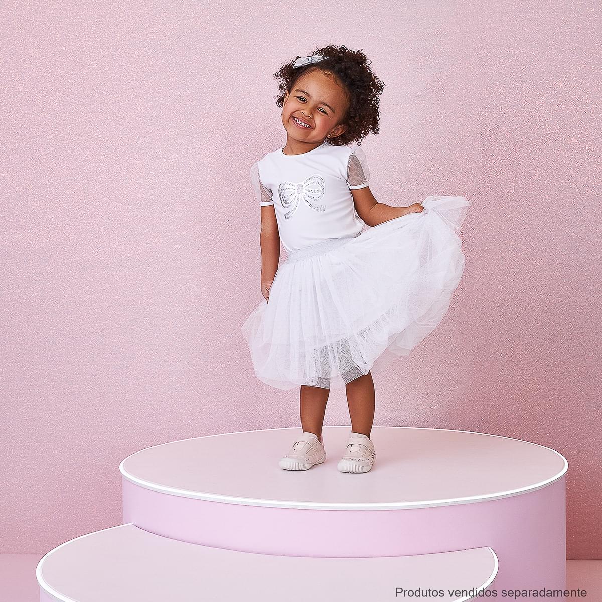 Camiseta Infantil Pampili Laço em Strass Branca - look na menina