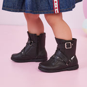 Bota Infantil Feminina Pampili Rubi Rocker Preto - bota no pé da menina