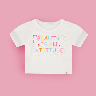 Camiseta Infantil Feminina Pampili Attitude Tachas Coloridas Off White  - frente da camiseta com aplicações 