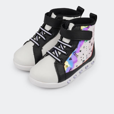 Tênis de Led Infantil Sneaker Luz Cano Médio com Detalhe Holográfico Branco e Preto.