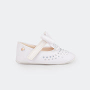 Sapato de Bebê Pampili Nina Momentos Especiais Glitter Strass Laço Branco  - lateral do sapato com tira em velcro 