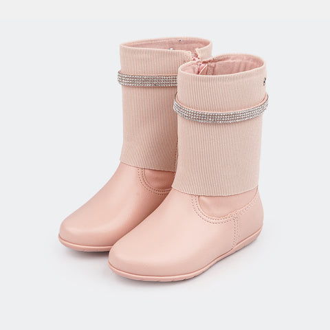 Bota Infantil Jujuba Detalhe em Tecido Canelado e Strass Rosa Novo.