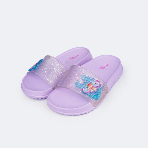 Chinelo Slide Infantil Pampili Fun Glee Cavalo Marinho Glitter Lilás - frente chinelo infantil glitter