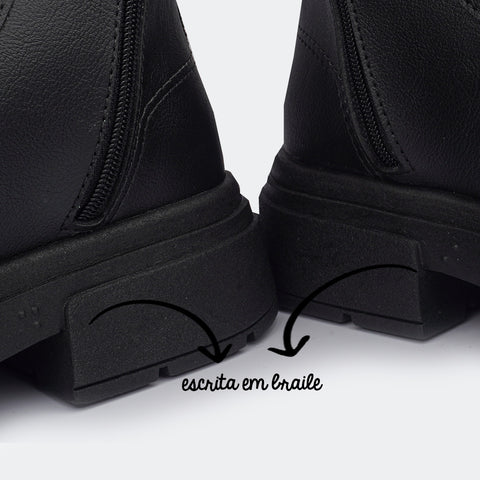 Bota Coturno Feminina Tweenie Store Tachas Rocky Preta - solado com escrita em braile