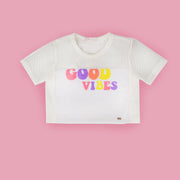 Camiseta Infantil Feminina Pampili Tela e Paetê Estampa Good Vibes Off White.