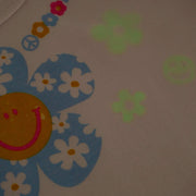 Camisola Pré-Adolescente Cara de Criança Brilha no Escuro Flores Branca e Azul - 10 a 14 Anos - estampa que acende no escuro