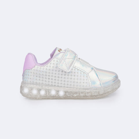 Tênis de Led Infantil Pampili Sneaker Luz Calce Fácil Perfuros Holográfico Prata - lateral do tênis infantil holográfico