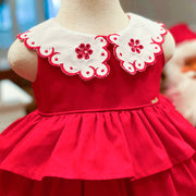 Vestido de Bebê Roana Regata Babados e Bordado Vermelho - gola e babados do vestido
