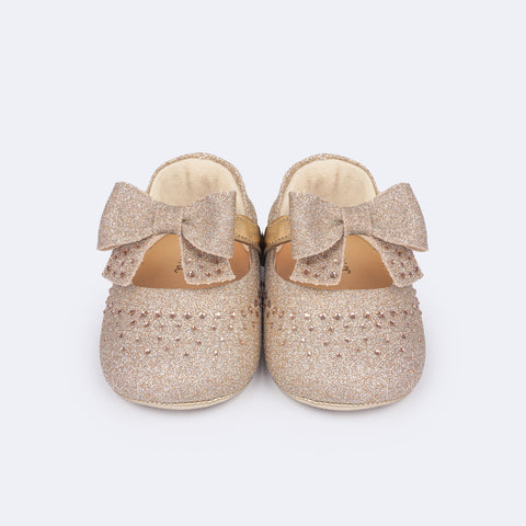 Sapato de Bebê Pampili Nina Momentos Especiais Glitter Strass Dourado - frente do sapato infantil com strass