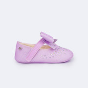 Sapato de Bebê Pampili Nina Momentos Especiais Glitter Strass Laço Lilás - lateral fácil de calçar