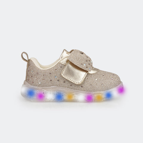 Tênis de Led Infantil Pampili Liz Luz Laço Glitter Strass Dourado - foto da lateral com pedras em cascata