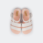 Sandália Papete Infantil Pampili Mini Fly Calce Fácil com Laço Branca - foto da parte de cima mostrando a palmilha confortável 